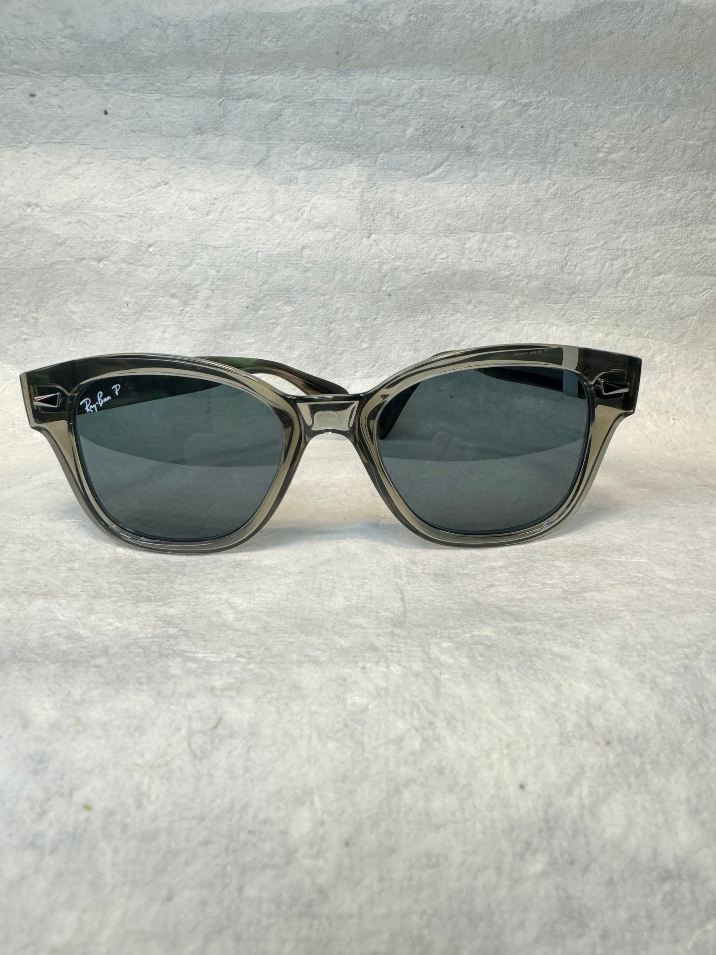 Women’s Ray-Ban Polarized Sunglasses